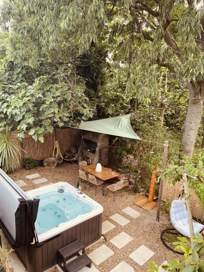 Maison Dans Les Arbres, Spa, Tennis, Parking 尼姆 外观 照片
